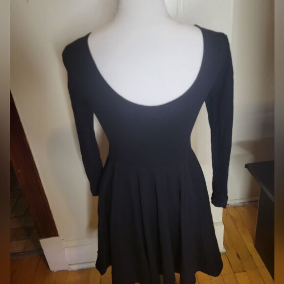 Zara Mini Flair black long sleeves Dress Size Small - Picture 2 of 7